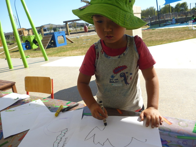 Drawing a caterpillar 6 三月 2014